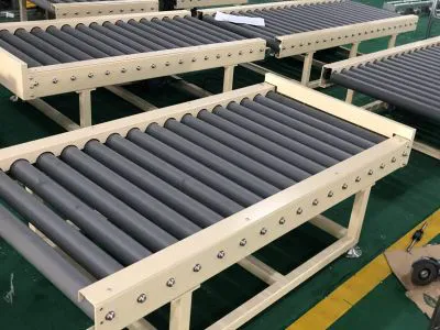 powered roller conveyor