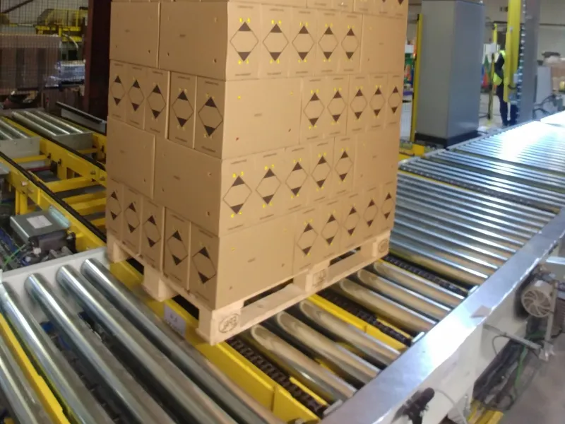How to Choose a Pallet Roller Conveyor?